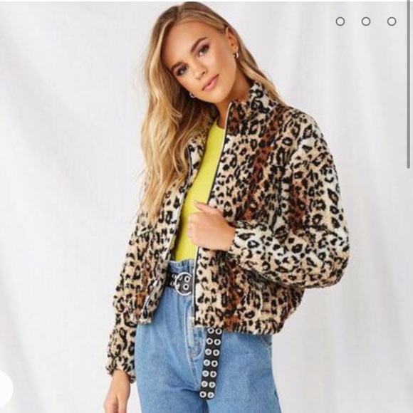 Forever 21 Cropped Leopard / Cheetah Print Sherpa Full Zip Jacket Sz S - Picture 3 of 10